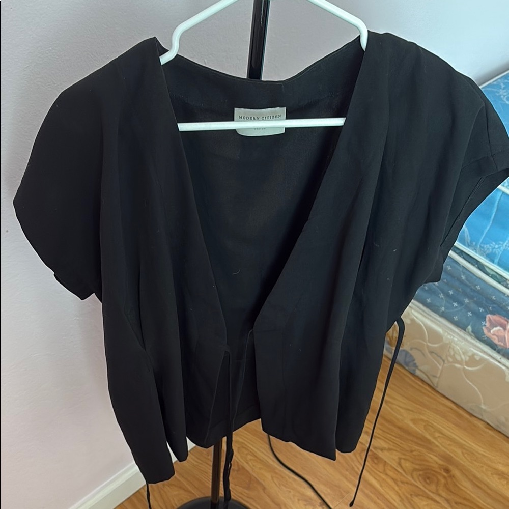 Black Top/vest